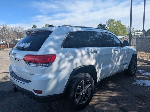 Used 2018 Jeep Grand Cherokee Limited AWD/4WD image 5