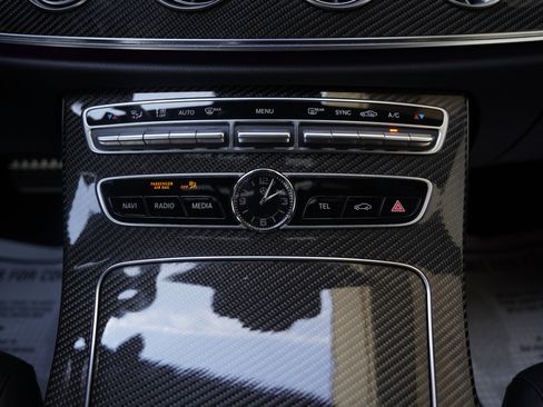 Used 2020 Mercedes-Benz CLS 53 AMG 4MATIC w/ Driver Assistance Package image 30