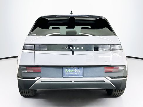 Used 2024 Hyundai Ioniq 5 SEL image 7