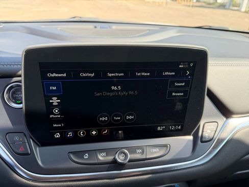 Used 2025 Chevrolet Blazer LT image 21