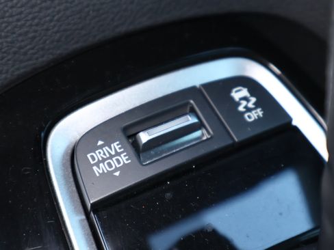 Used 2024 Toyota Corolla XSE FWD image 19