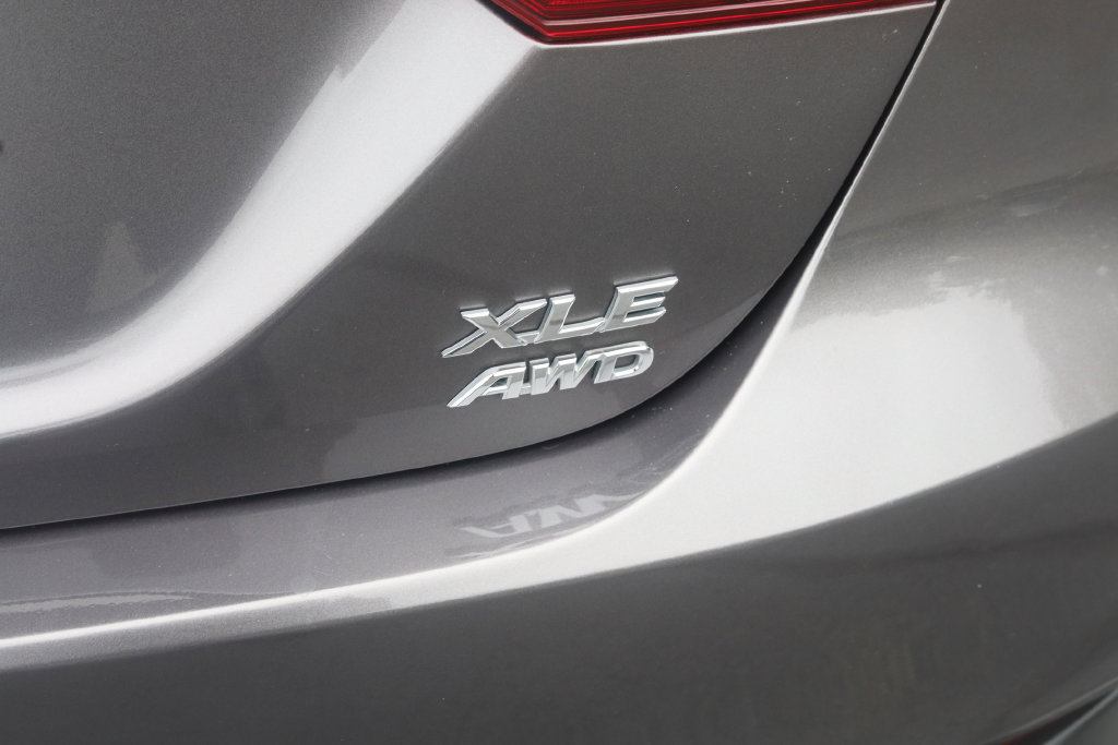 Certified 2024 Toyota Camry XLE w/ Cold Weather Package AWD/4WD image 31