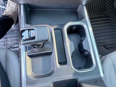 Used 2025 Chevrolet Silverado 1500 RST w/ Convenience Package II AWD/4WD image 19