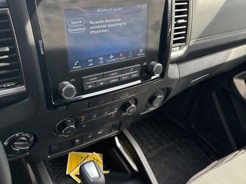 Used 2023 Nissan Frontier SV w/ Technology Package image 16