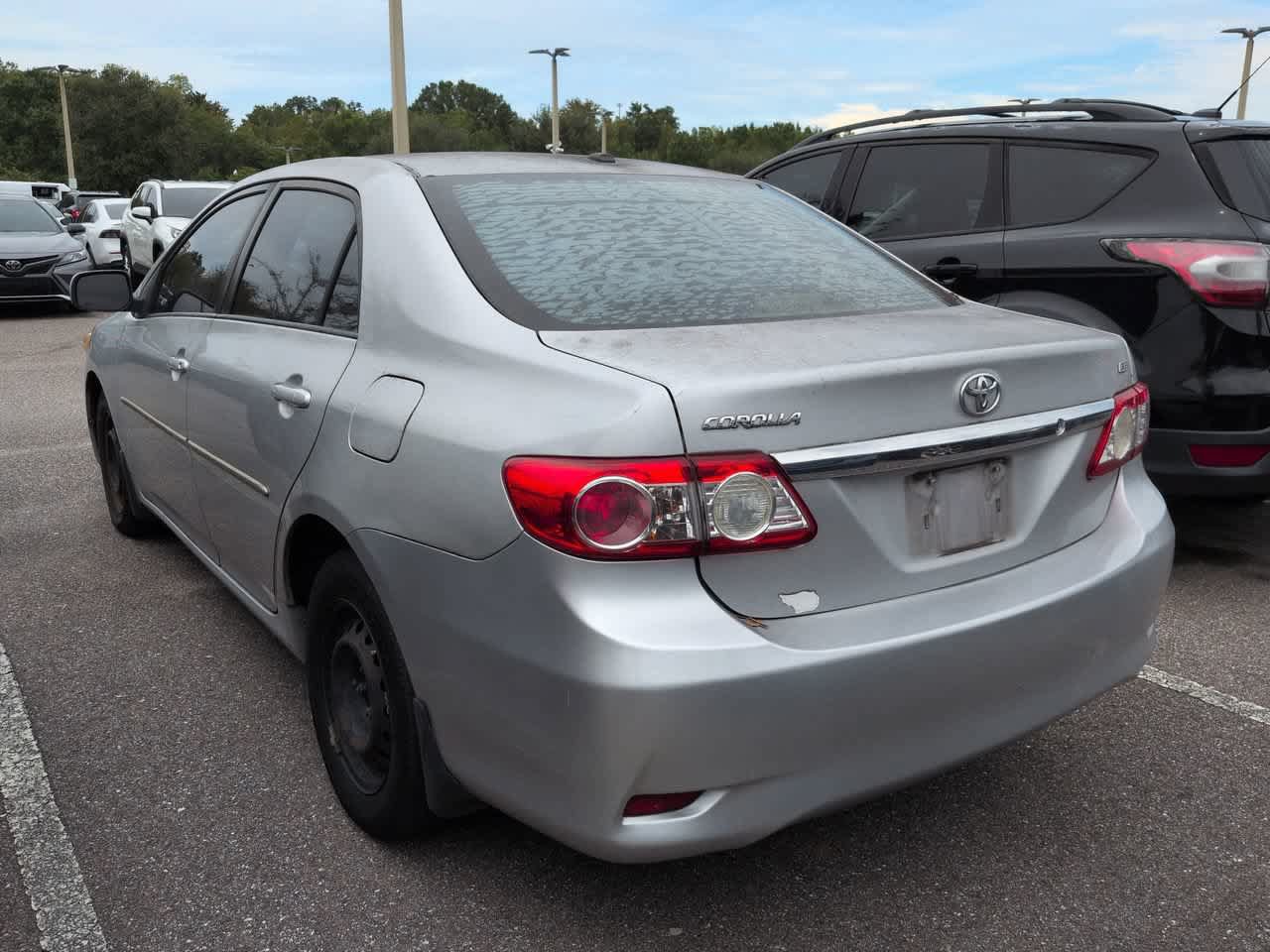 Used 2011 Toyota Corolla LE FWD image 3