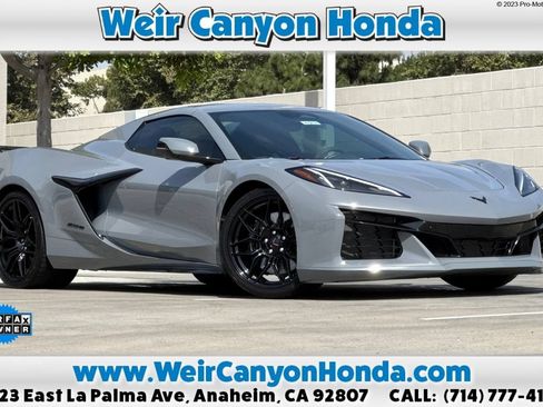 Used 2024 Chevrolet Corvette Z06 w/ Stealth Interior Trim Package RWD image 1