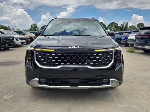 New 2026 Kia Carnival SX FWD image 3