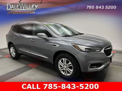 Used 2021 Buick Enclave Essence image 1