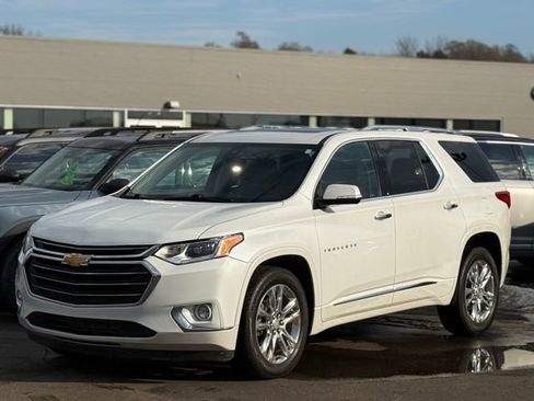 Used 2018 Chevrolet Traverse High Country image 41