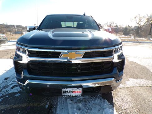 Used 2024 Chevrolet Silverado 1500 LT w/ Safety Package image 5