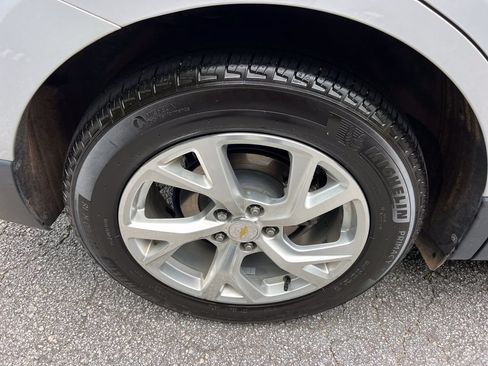 Used 2020 Chevrolet Equinox Premier AWD/4WD image 15