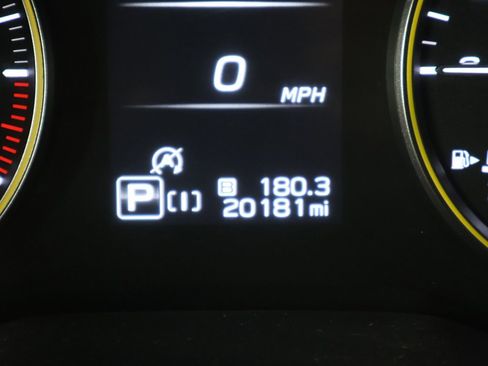 Used 2024 Subaru Crosstrek 2.5i Sport w/ Crosstrek Mirror Package image 31