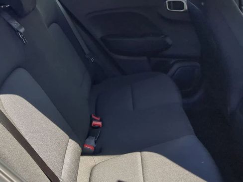 New 2026 Hyundai Venue SE image 20