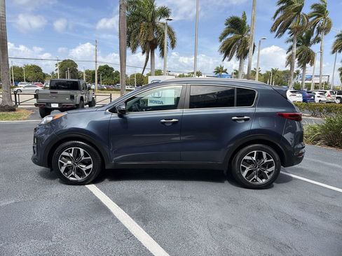 Used 2021 Kia Sportage EX image 5