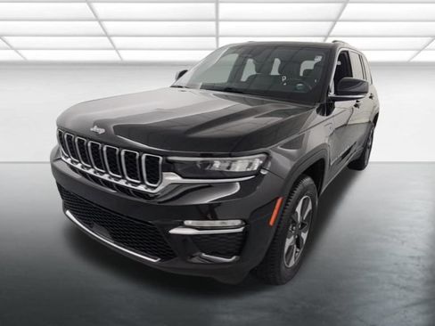 Used 2024 Jeep Grand Cherokee Limited 4xe AWD/4WD image 2