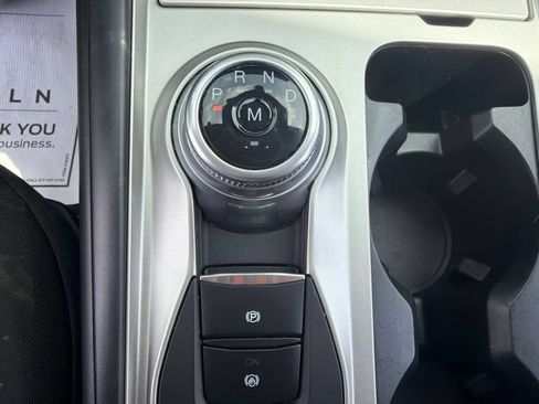 Used 2020 Ford Explorer XLT w/ Comfort Package AWD/4WD image 19