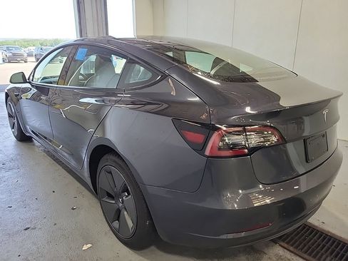 Used 2023 Tesla Model 3 Standard Range RWD image 3