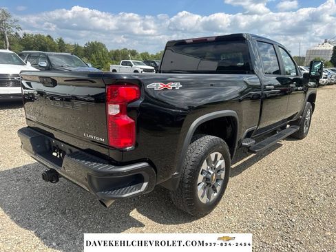 Used 2024 Chevrolet Silverado 2500 Custom w/ Custom Value Package AWD/4WD image 5