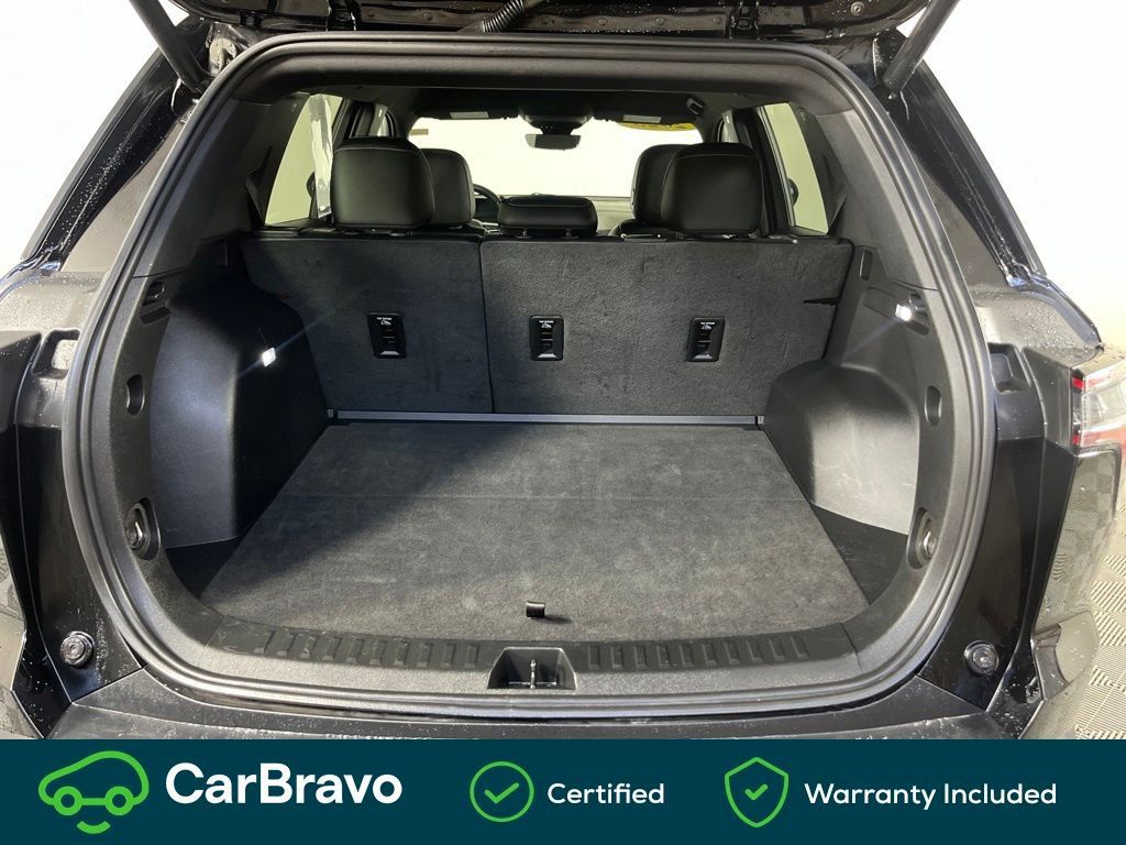 Used 2025 Chevrolet Equinox LT w/ Convenience Package II AWD/4WD image 6