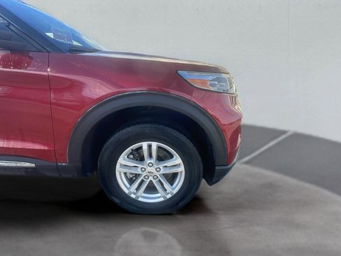 Used 2023 Ford Explorer XLT w/ Class IV Trailer Tow Package image 26