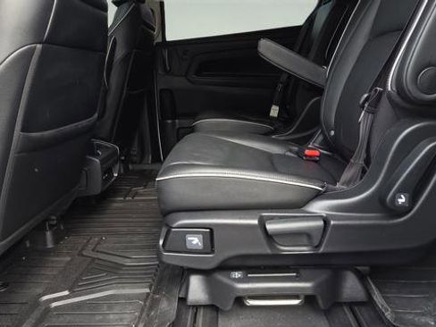 Used 2025 Honda Odyssey Touring image 21