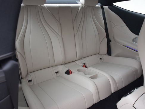 Certified 2024 Mercedes-Benz CLE 300 4MATIC Coupe image 17