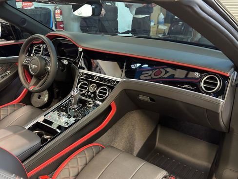 Used 2022 Bentley Continental GT Speed image 17