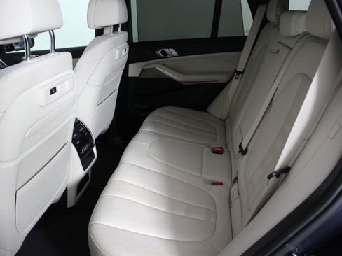 New 2026 BMW X5 sDrive40i w/ M Sport Package image 12