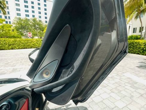 Used 2017 McLaren 570S Coupe RWD image 87