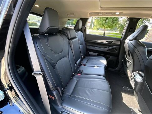 Certified 2023 INFINITI QX60 Luxe w/ Cargo Package AWD/4WD image 30