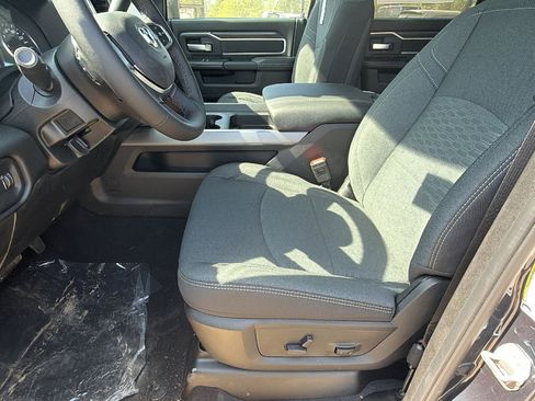 New 2026 RAM 2500 Big Horn AWD/4WD image 16