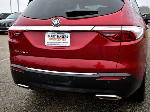 Used 2023 Buick Enclave Premium w/ Experience Buick Package image 9