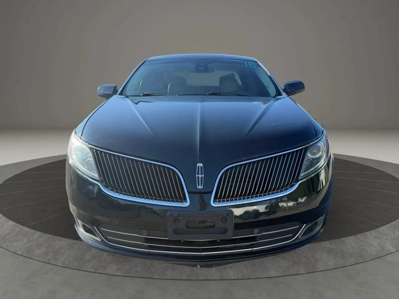 Used 2014 Lincoln MKS AWD image 2