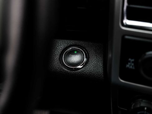 Used 2017 Ford F150 Lariat w/ Equipment Group 502A Luxury image 20