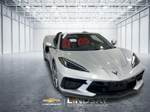 Used 2026 Chevrolet Corvette Stingray Preferred Conv w/ 2LT RWD image 4