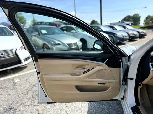 Used 2013 BMW 528i 528i Sedan 4D image 10