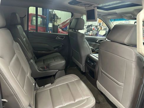 Used 2017 GMC Yukon XL Denali w/ Open Road Package image 15