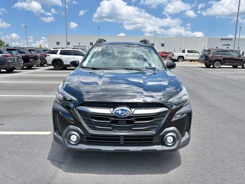 Certified 2024 Subaru Outback Premium AWD/4WD image 2