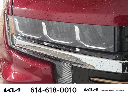 Used 2020 Chevrolet Silverado 1500 High Country w/ Technology Package AWD/4WD image 15