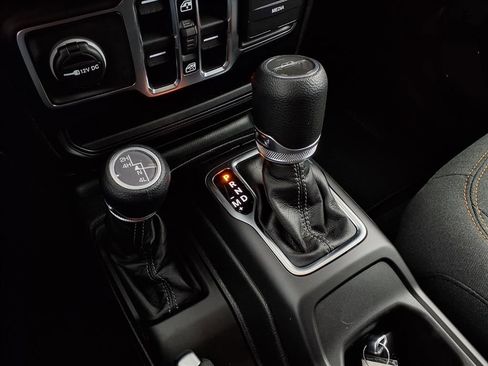 New 2026 Jeep Gladiator Sport image 12