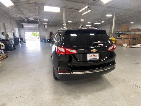 Used 2019 Chevrolet Equinox LT FWD image 9
