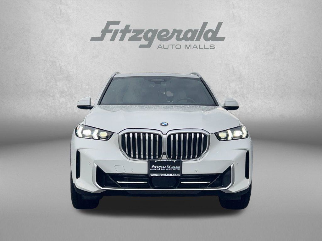 Used 2025 BMW X5 xDrive40i AWD/4WD image 6