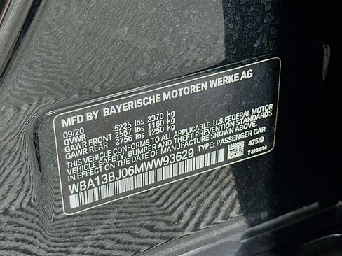 Used 2021 BMW 530i xDrive w/ Premium Package AWD/4WD image 12