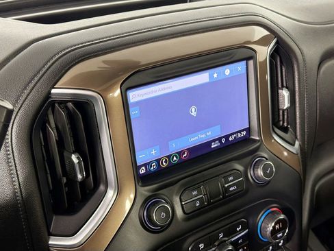 Used 2019 Chevrolet Silverado 1500 High Country w/ Technology Package image 14