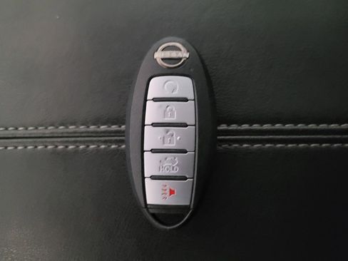 Used 2024 Nissan Altima 2.5 S FWD image 32