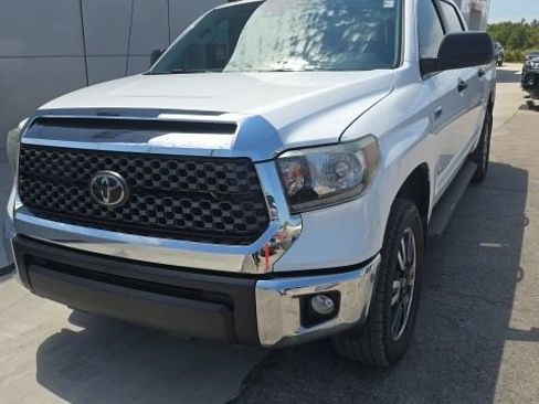Used 2019 Toyota Tundra SR5 AWD/4WD image 2