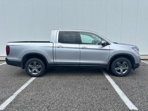 Used 2023 Honda Ridgeline RTL-E image 9