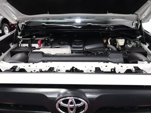 Used 2022 Toyota Tundra SR5 AWD/4WD image 71