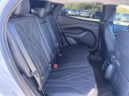 Used 2023 Ford Mustang Mach-E Select image 21