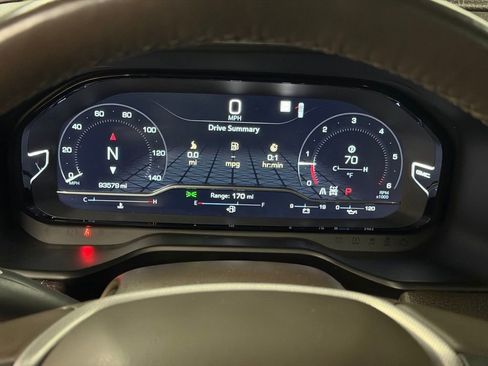 Used 2022 GMC Yukon Denali image 49